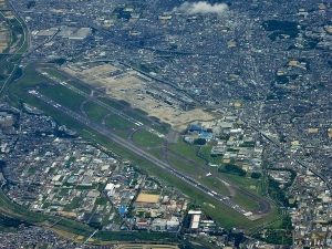 伊丹空港（大阪空港）