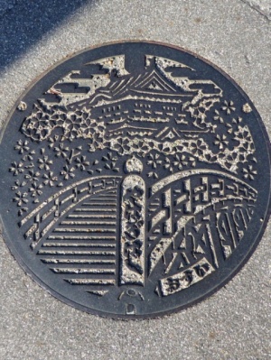 愛知県岡崎市のマンホールのふた
