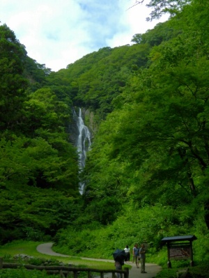 神庭の滝　岡山県